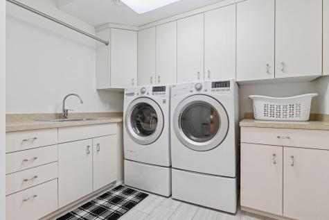 2600 Cedar Green Minnetonka MN 55305