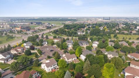 5027 Rose Creek Parkway S Fargo ND 58104