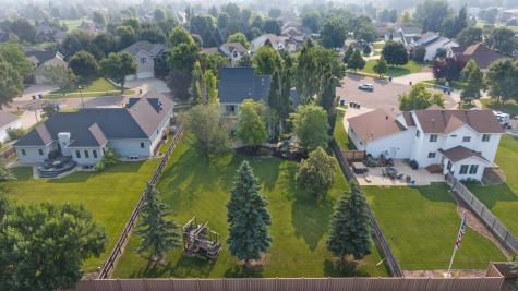 5027 Rose Creek Parkway S Fargo ND 58104