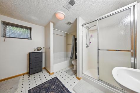 2710 91st Avenue NE Blaine MN 55449