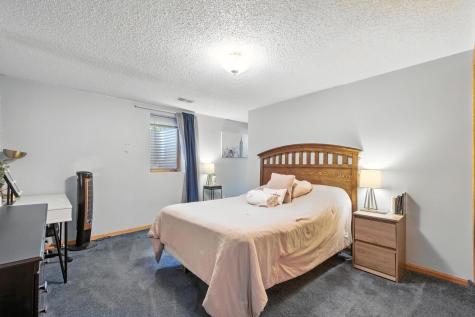 2710 91st Avenue NE Blaine MN 55449