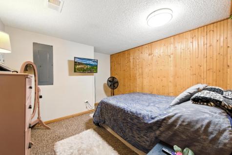 2710 91st Avenue NE Blaine MN 55449