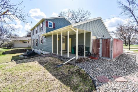 111 19th Avenue N Fargo ND 58102