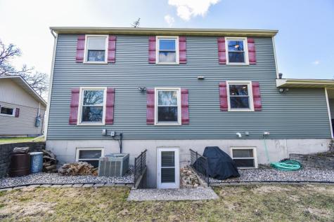 111 19th Avenue N Fargo ND 58102