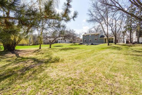 111 19th Avenue N Fargo ND 58102