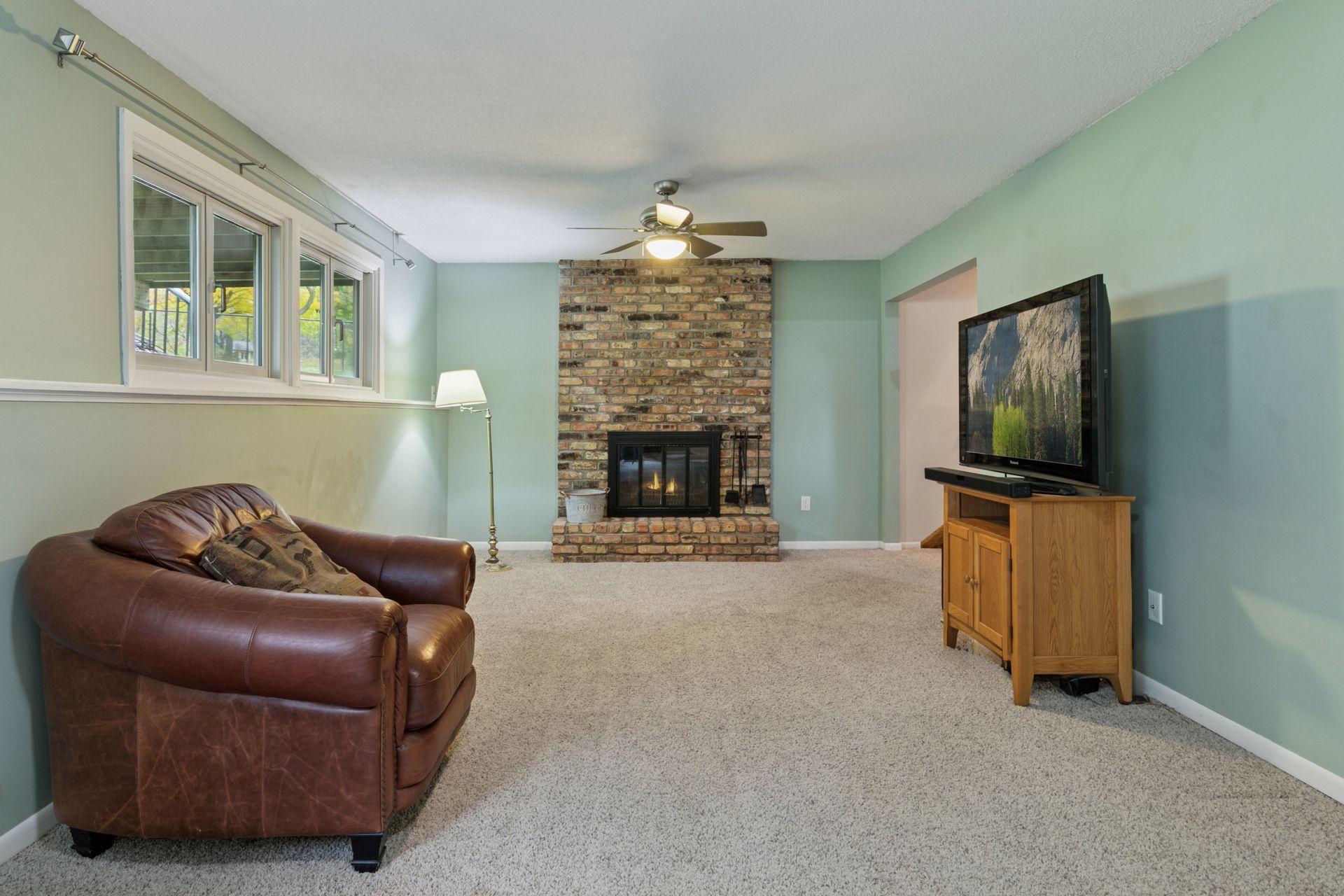 6200 132nd Way Apple Valley MN 55124