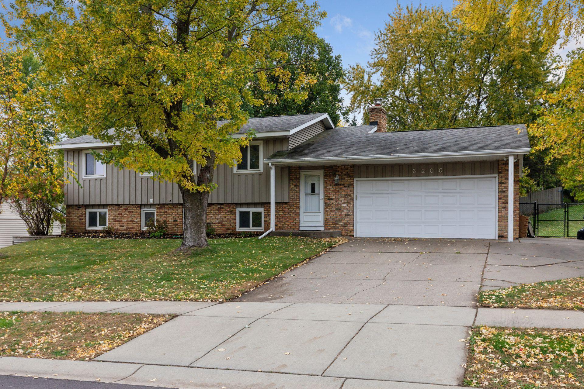 6200 132nd Way Apple Valley MN 55124