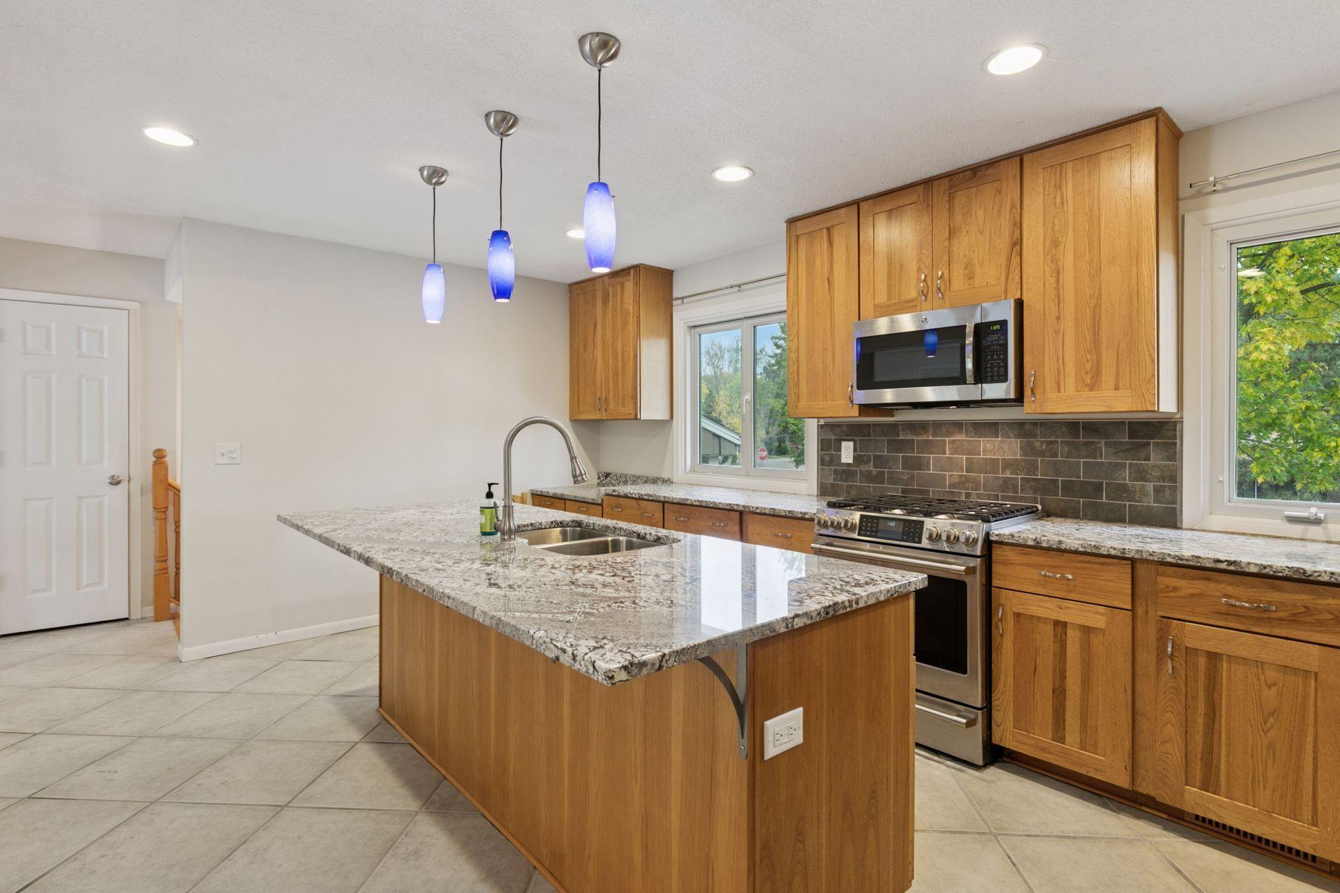 6200 132nd Way Apple Valley MN 55124