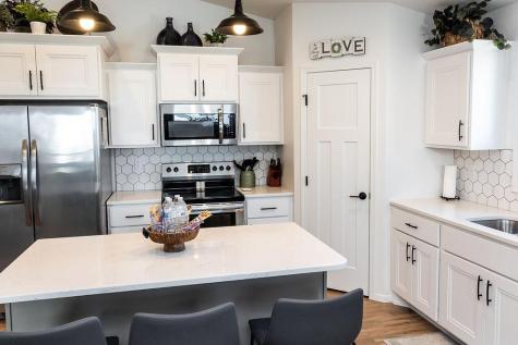 1178 Albert Court W West Fargo ND 58078