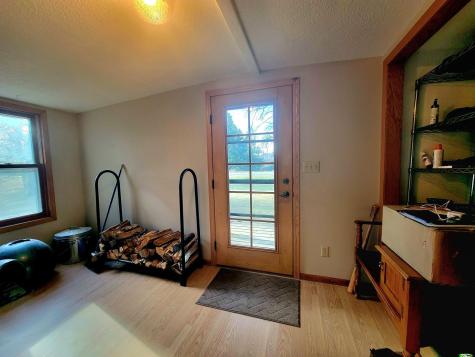 39596 10th Avenue Isle MN 56342