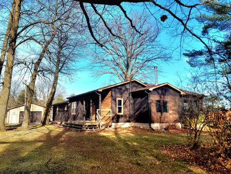 39596 10th Avenue Isle MN 56342