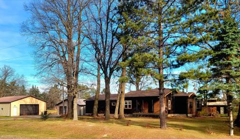 39596 10th Avenue Isle MN 56342