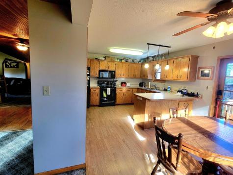 39596 10th Avenue Isle MN 56342