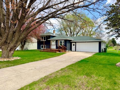 520 Frontier Road Brewster MN 56119