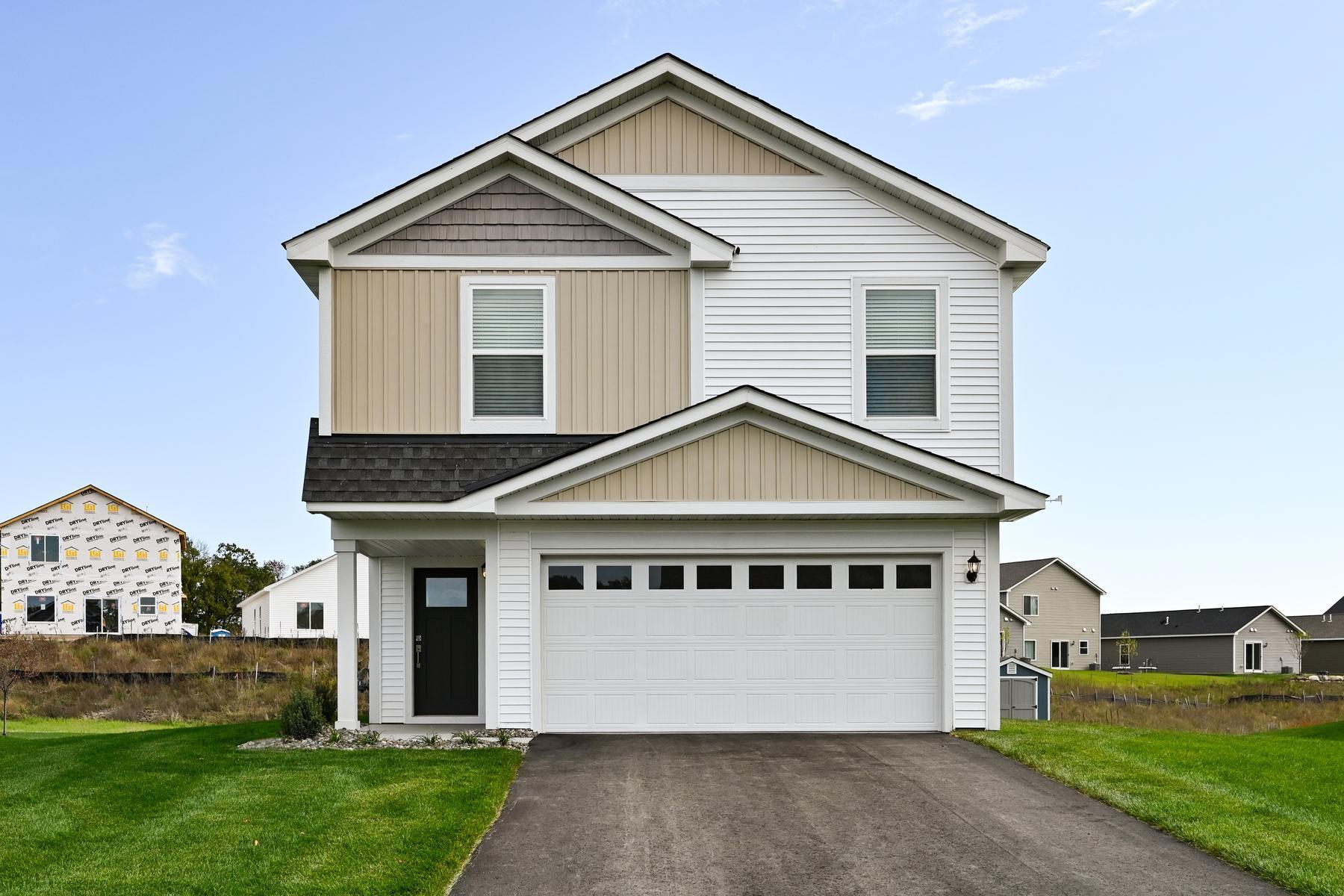 608 Redwood Loop N Cambridge MN 55008