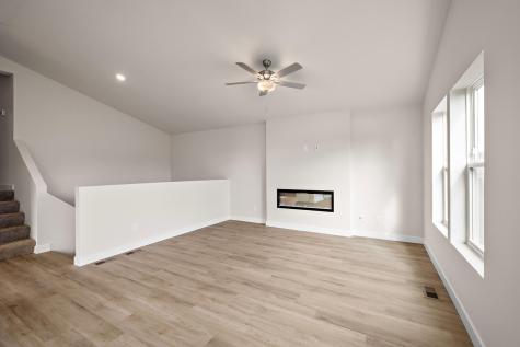 608 Redwood Loop N Cambridge MN 55008