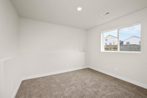 608 Redwood Loop N Cambridge MN 55008