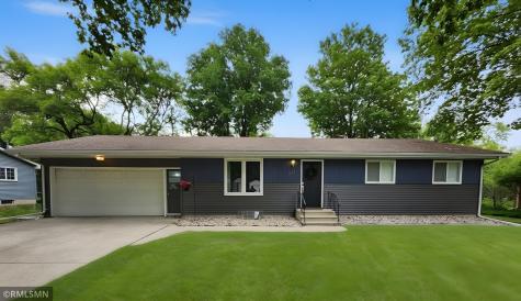 231 Allan Avenue North Mankato MN 56003