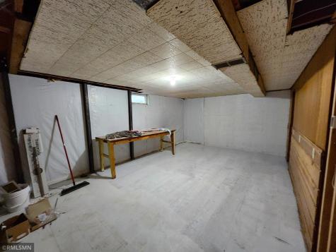 231 Allan Avenue North Mankato MN 56003