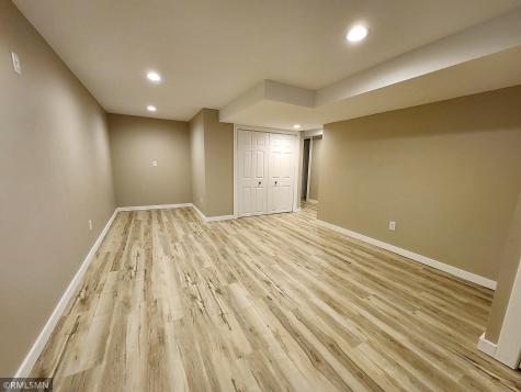 231 Allan Avenue North Mankato MN 56003