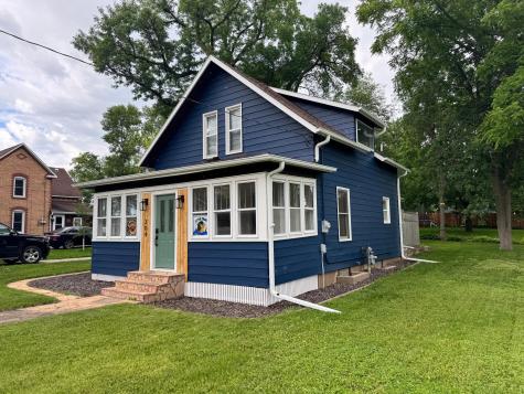 304 W Bowman Street Battle Lake MN 56515