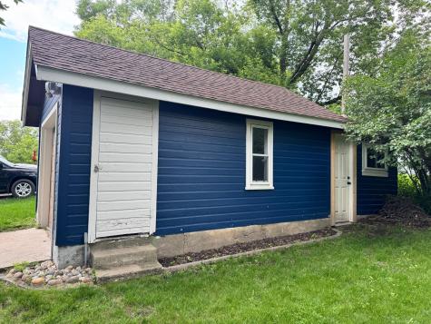 304 W Bowman Street Battle Lake MN 56515