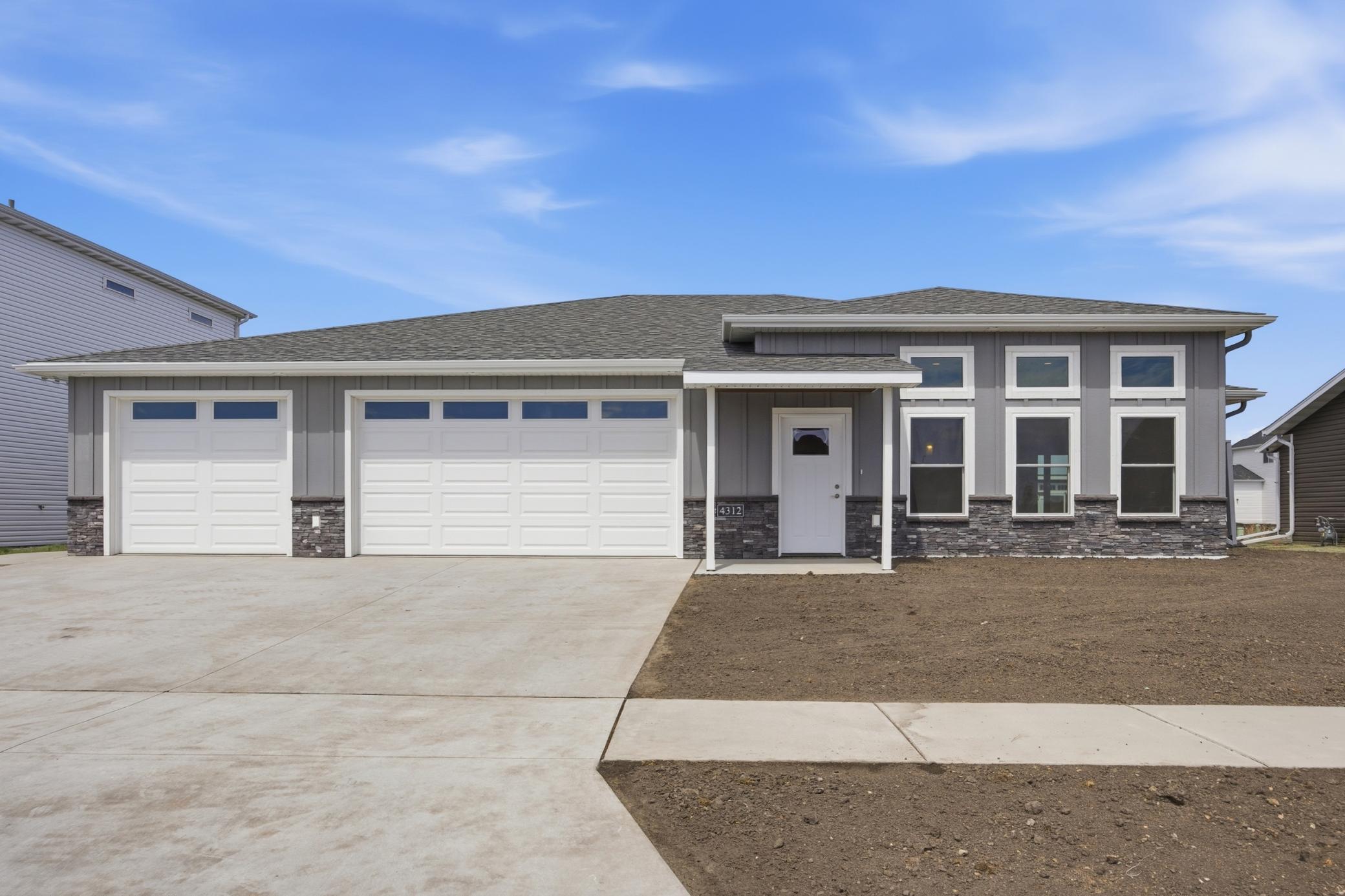 4312 23rd Avenue S Moorhead MN 56560