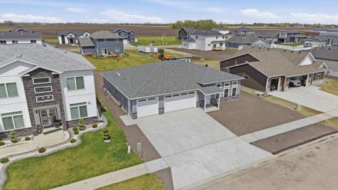 4312 23rd Avenue S Moorhead MN 56560
