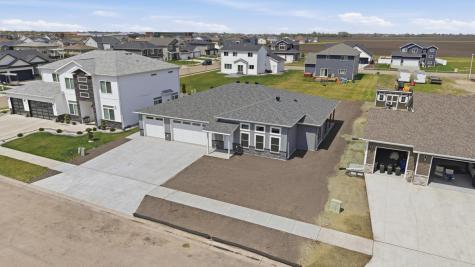 4312 23rd Avenue S Moorhead MN 56560