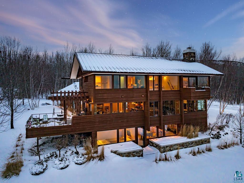 127 Montauk Lane Duluth MN 55804