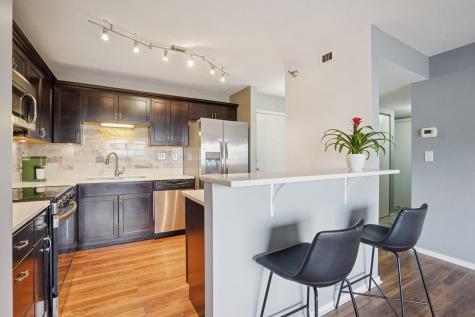 66 9th Street E Saint Paul MN 55101
