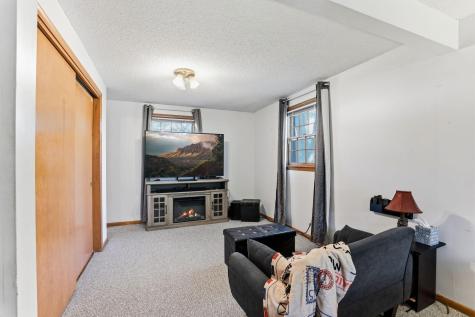2510 Cavell Avenue N Golden Valley MN 55427