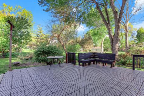 2510 Cavell Avenue N Golden Valley MN 55427