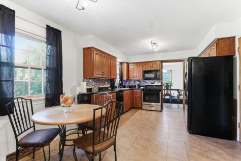 2510 Cavell Avenue N Golden Valley MN 55427