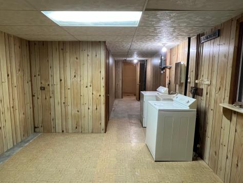 703 S 3rd Street Ellendale MN 56026