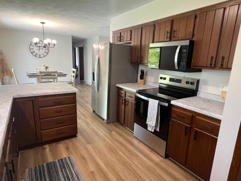 703 S 3rd Street Ellendale MN 56026