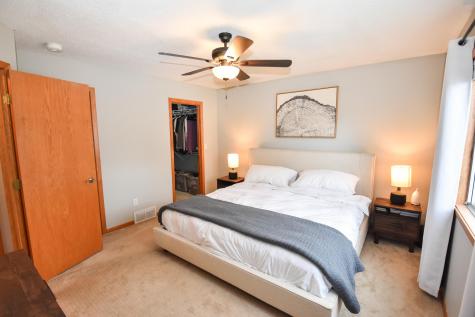 3018 32 Street S Fargo ND 58103