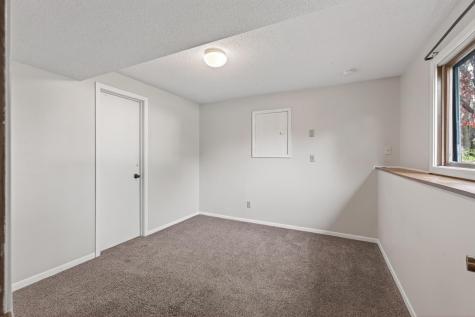 3054 Wilder Street N Roseville MN 55113