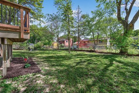 3054 Wilder Street N Roseville MN 55113