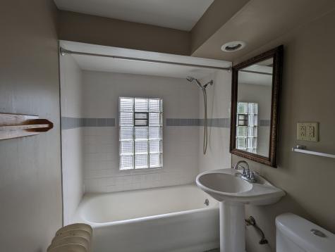 215 W Arrowhead Road Duluth MN 55803