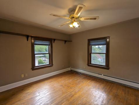 215 W Arrowhead Road Duluth MN 55803