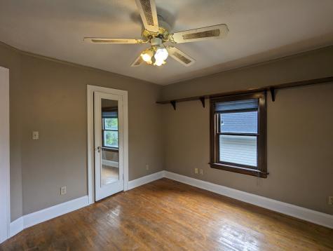 215 W Arrowhead Road Duluth MN 55803