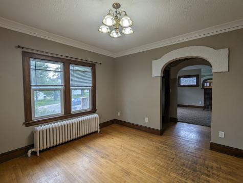 215 W Arrowhead Road Duluth MN 55803