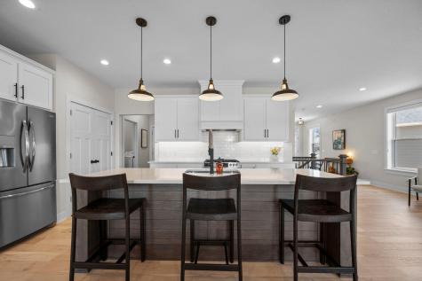 3925 Noah Court NW Prior Lake MN 55372