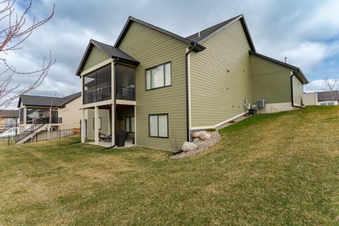 2108 Whitlee Lane SW Rochester MN 55902