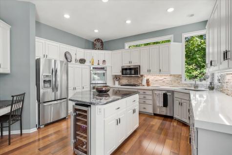4170 Dallas Lane N Plymouth MN 55446