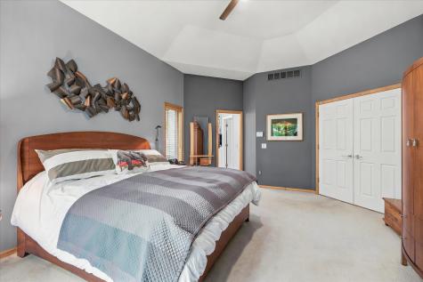 4170 Dallas Lane N Plymouth MN 55446