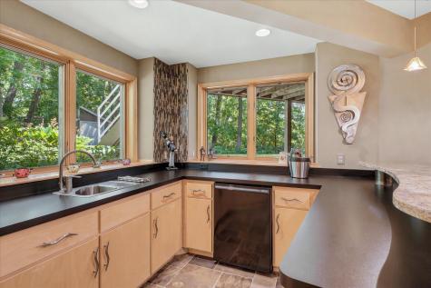 4170 Dallas Lane N Plymouth MN 55446