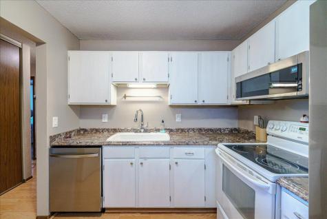 3440 Golfview Drive Eagan MN 55123