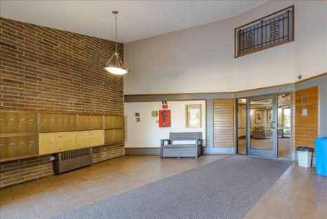 3440 Golfview Drive Eagan MN 55123